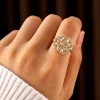 Clover spinning ring with stylish design and lucky charm